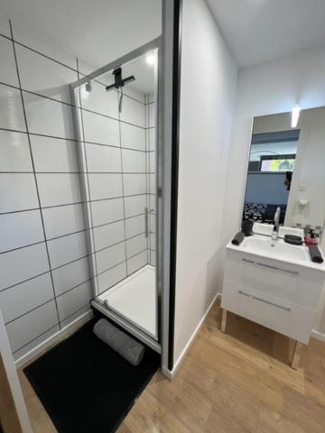 Charmant Studio Neuf De 40M2 / Tout Confort Arques-la-Bataille Zewnętrze zdjęcie